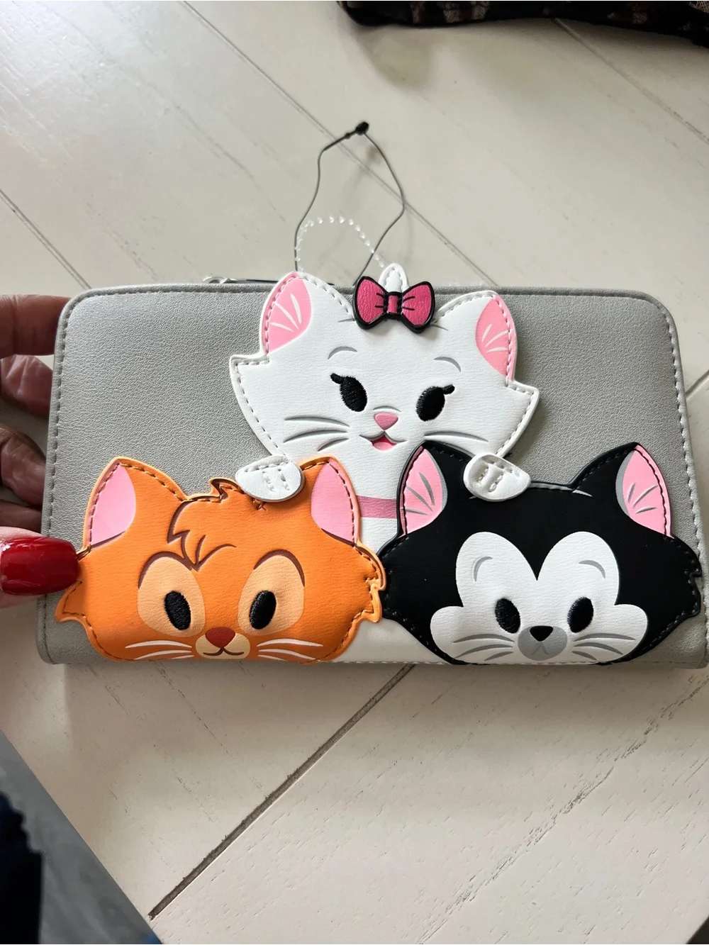 Disney Cats Loungefly wallet. - Picture 1 of 6